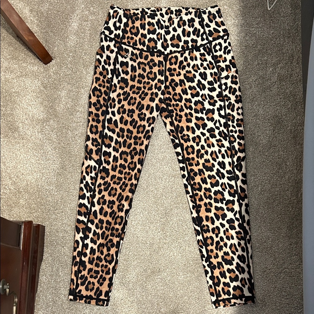 Women’s Leopard Print Leggings
